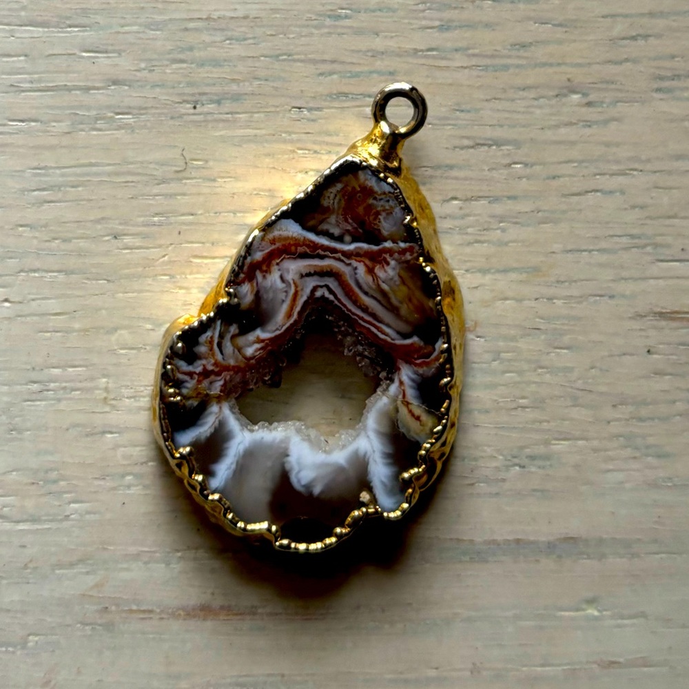 Gold Plated Agate pendant